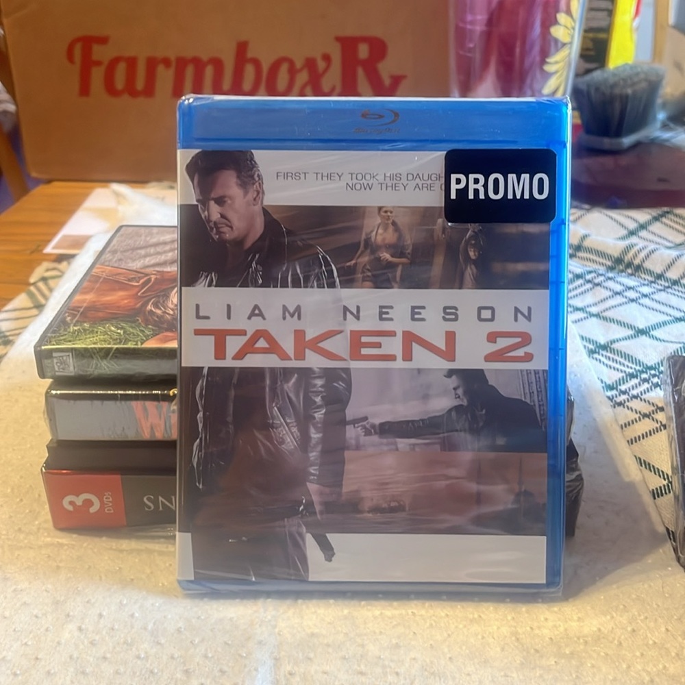 10 dvd bundle - Picture 8 of 10